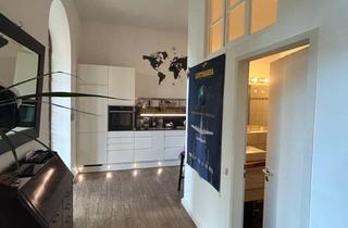 Immobilie mieten in 53721 Siegburg, Wohnung in einer historischen Direktorenvilla mit separatem Eingang und alleiniger Gartenbenutzung