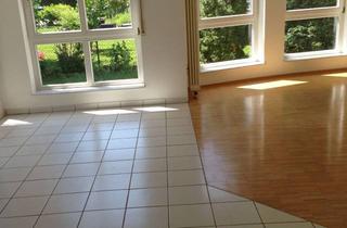 Wohnung mieten in Mathildenstraße, 64342 Seeheim-Jugenheim, Sehr schöne, helle 3-ZKB-Wohnung , Terrasse u. Garten
