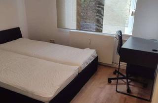 Wohnung mieten in Wüllenweberweg, 12203 Lichterfelde, Möblierte 2,5-Zimmer-Wohnung (67 m²) ab sofort zu vermieten