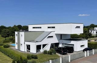 Villa kaufen in 24576 Bad Bramstedt, Luxusvilla in Top Lage!