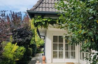 Haus mieten in Kienbachstraße 12B, 82211 Herrsching, Hochwertige Doppelhaushälfte mit Kamin, Garten & Garage – ideal für Familien & Paare