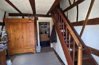 Haus kaufen in 97633 Sulzfeld, Sulzfeld - Charmantes Sanierungsobjekt mit Nebengebäude & großem Garten