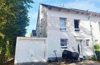 Doppelhaushälfte kaufen in 97299 Zell, Zell am Main - Moderne, stadtnahe KfW55 DHH mit Garage und Traumterrasse in Zell