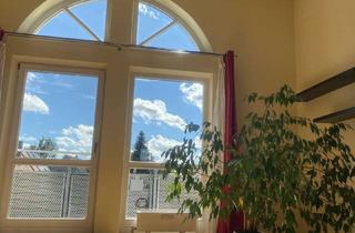 Wohnung kaufen in 86551 Aichach, Lichtdurchflutet und über den Dächern Aichachs (4-Zimmer, Balkone) provisionsfrei!