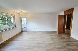 Wohnung kaufen in Porschestraße, 71706 Markgröningen, Großzügige, helle 2,5-Zimmer-Wohnung mit Balkon