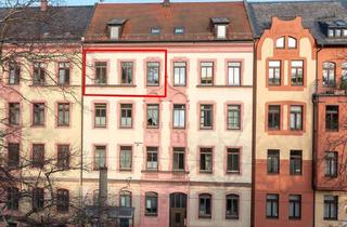 Wohnung kaufen in 08058 Zwickau, Wohnen mit Flair: helle 2-Raum-Altbauwohnung mit Balkon in Zwickau