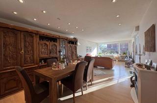 Wohnung kaufen in 41065 Lürrip, 3-Zimmer-Erdgeschosswohnung mit Garten und Garage