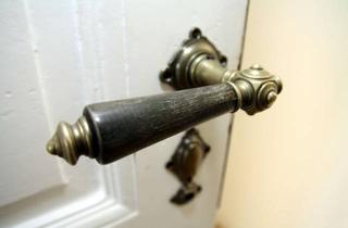 Wohnung mieten in Pestalozzistraße, 09130 Sonnenberg, 4-Zimmer-Altbauwohnung mit Balkon