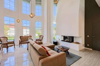 Villa kaufen in 79410 Badenweiler, Exklusives, großzügiges Zuhause mit herrlicher Aussicht, Kamin und großer Doppelgarage