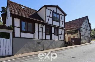 Haus kaufen in 65527 Niedernhausen, Modernisiertes Fachwerkhaus mit Scheune