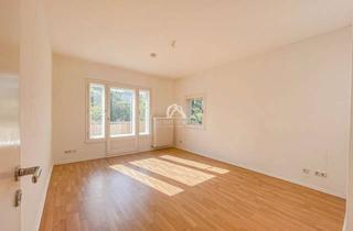 Wohnung kaufen in Bandelstraße, 10559 Tiergarten, SCHÖNE UND SUPERHELLE WOHNUNG IN MOABIT MIT BALKON! RUHIG UND GRÜN GELEGEN! PROVISIONSFREI!