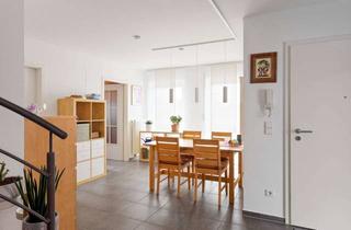 Wohnung kaufen in 71229 Leonberg, Schöne 3,5-Zimmer-Maisonette-Wohnung mit Dachterrasse in Leonberg
