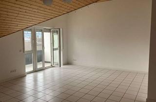 Wohnung kaufen in 64404 Bickenbach, Sehr schöne DG Whg mit EBK, FBH, !PROVISIONSFREI!, 2x TG Stellplatz, sofort bezugsfrei