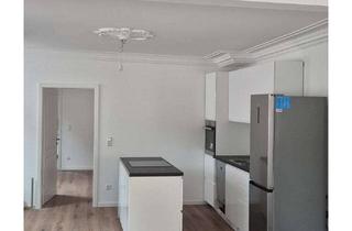 Wohnung mieten in Marktplatz 38, 79183 Waldkirch, Sanierte 3-Zimmer-Altbauwohnung mit Top-Lage – Erstbezug