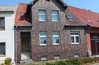 Einfamilienhaus kaufen in 38486 Klötze, Klötze - voll unterkellertes Einfamilienhaus Haus in Klötze Baujahr 1933