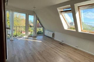 Wohnung kaufen in 24229 Dänischenhagen, Dänischenhagen - Top sanierte Dachgeschosswohnung mit Ostseeblick