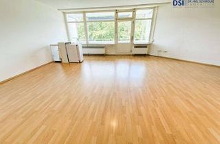 Wohnung kaufen in 51429 Bergisch Gladbach, Helles 1-Zimmer-Apartment mit Balkon und TG-Stellplatz!