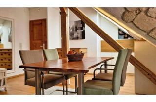Wohnung kaufen in 67063 Friesenheim/Nord, Stilvolle Dachgeschosswohnung mit Altbaucharme, modernisierter Ausstattung und in begehrter und ruhi
