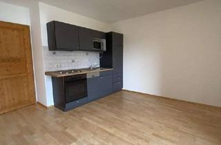 Wohnung mieten in 82549 Königsdorf, Schöne 2-Zimmer Wohnung mit Balkon in Königsdorf-Osterhofen