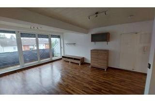 Wohnung mieten in 78224 Singen (Hohentwiel), Gepflegte 2,5-Zimmer-DG-Wohnung mit Balkon und EBK in Singen (Hohentwiel)