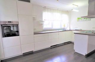 Wohnung mieten in 73230 Kirchheim, Exklusive, zentral gelegene Wohnung, mit Terrasse, Garten, 2 TG-Stellplätzen, barrierefrei