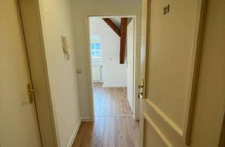 Wohnung mieten in Teuchelweg, 75365 Calw, Helle Einzimmerwohnung direkt in Calw ab November im DG