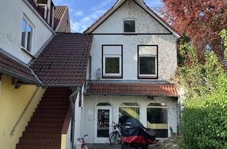 Garagen mieten in Stadtweg 1-3, 24837 Schleswig, freier Stellplatz im Hinterhof zu vermieten