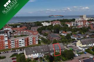 Einfamilienhaus kaufen in 27476 Cuxhaven, Drei in Eins - RH in Strandnähe mit drei Appartements - Döse