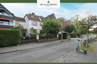 Reihenhaus kaufen in 48149 Sentrup, Reihenhaus mit Altbaucharakter und Potenzial in familienfreundlicher Lage von Münster-Sentrup