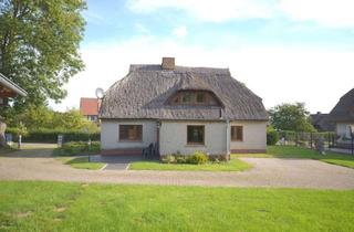 Einfamilienhaus kaufen in Altensien, 18586 Sellin, Sanierungsbedürftiges Einfamilienhaus mit viel Potenzial am Selliner See