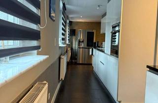 Haus kaufen in 50997 Meschenich, Exklusive Traumimmobilie