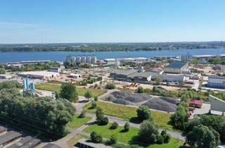 Geschäftslokal mieten in 18069 Rostock, Halle (5000m²) für Lager - Montage - Produktion -teilbar- Rostock-Schmarl -verkehrsgünstig-