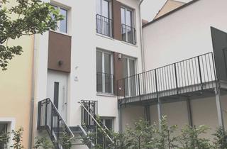 Haus mieten in 96047 Bamberg, Stilvoll Wohnen: Großzügiges Townhouse in bester Innenstadtlage im Quartier an den Stadtmauern