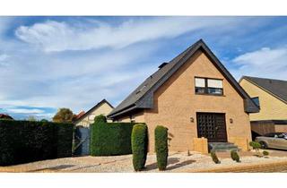 Anlageobjekt in 48485 Neuenkirchen, Gute Mieteinnahmen! Freistehendes Einfamilienhaus mit Südwest-Garten, Garage, Vollunterkellerung!