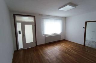 Büro zu mieten in 95028 Innenstadt, Modernes und innovatives Büro/Kanzlei/Praxisräume im Herzen der Stadt Hof über 2 Etagen