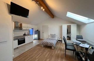 Büro zu mieten in 61250 Usingen, Büro ca. 38m² / Kleines Häuschen / Lagercontainer möglich / Ideal für Handwerksbetriebe!