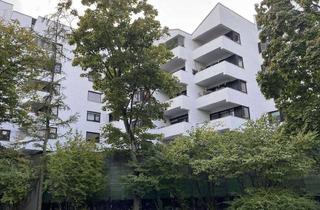 Wohnung kaufen in 93049 Westenviertel, Rendite 4,0 %! Vermietetes großes 1-Zi-App. mit ca. 5 m² Balkon in Regensburg West