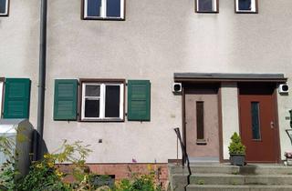 Reihenhaus kaufen in 12277 Berlin, sanierungsbedürftiges, bezugsfreies Reihenhaus in Berlin-Marienfelde