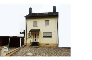 Haus kaufen in Lindenstraße, 90616 Neuhof, Reihenendhaus mit Garage & Stellplätzen in ruhiger Lage, lebendigem Garten – sofort bezugsfertig