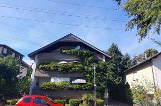 Mehrfamilienhaus kaufen in 76532 Sandweier, Mehrfamilienhaus in ruhiger Lage - eine Wohnung wird frei - drei sind vermietet!