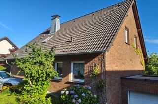 Einfamilienhaus kaufen in Am Pützberg, 51674 Wiehl, Einfamilienhaus mit Einliegerwohnung