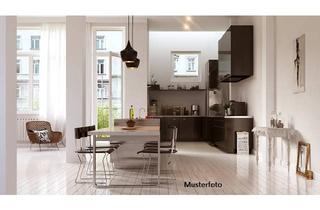 Wohnung kaufen in 59494 Soest, 4-Zimmer-Wohnung mit Balkon - provisionsfrei