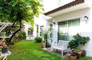 Einfamilienhaus kaufen in 03229 Luckaitztal, Einfamilienhaus mit Einlieger, Pool, Garage, Carport