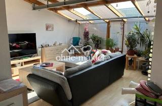 Wohnung kaufen in 92253 Schnaittenbach, Sonnige 2-Zimmer-ETW mit Loggia und Dachterrasse