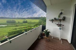 Wohnung kaufen in 91564 Neuendettelsau, Genießen Sie die Aussicht! Helle 3-Zimmer-Wohnung mit zwei Balkonen und Stellplatz