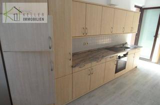 Wohnung mieten in Feldstraße, 08412 Werdau, Langenhessen - 2 R-Whg. mit Balkon, inkl. Einbauküche, Tageslichtbad mit Dusche + Badewanne