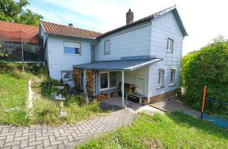 Einfamilienhaus kaufen in 96450 Coburg, Coburg - EFH in Hanglage mit Top-Blick auf die Veste - Ruhig, zentral, Anliegerstraße