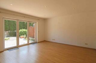 Haus kaufen in 25712 Burg, Burg (Dithmarschen) - Ebenerdig, mit Fußbodenheizung, Stellplatz und kleinem Südgarten