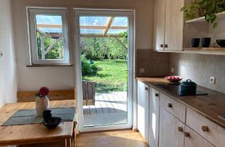 Haus kaufen in 82281 Egenhofen, Egenhofen - Transportables Holzhäuschen für naturnahes, unabhängigeres Wohnen