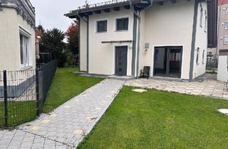 Einfamilienhaus kaufen in 86633 Neuburg, Neuburg an der Donau - Hochwertiges Einfamilienhaus mit Terrasse und Garage in Neuburg